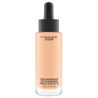 MAC Studio Waterweight SPF 30 Foundation