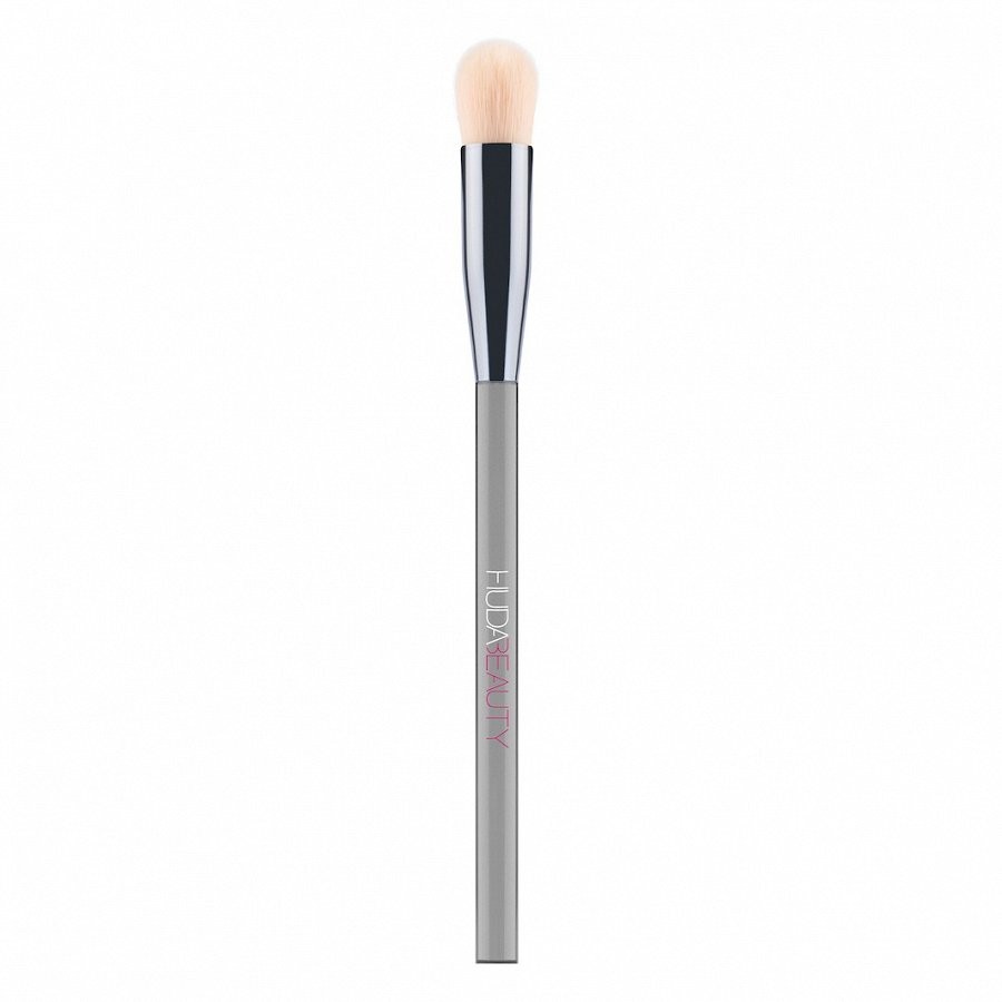 Huda Beauty Conceal And Blend Brush