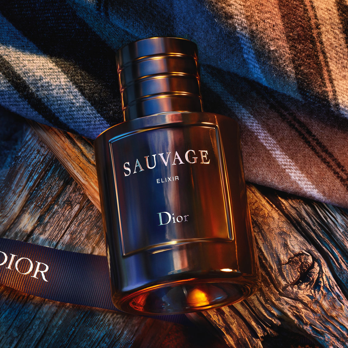 1170x1170px_DGL_Sauvage_FDAY_HU_LT.jpg