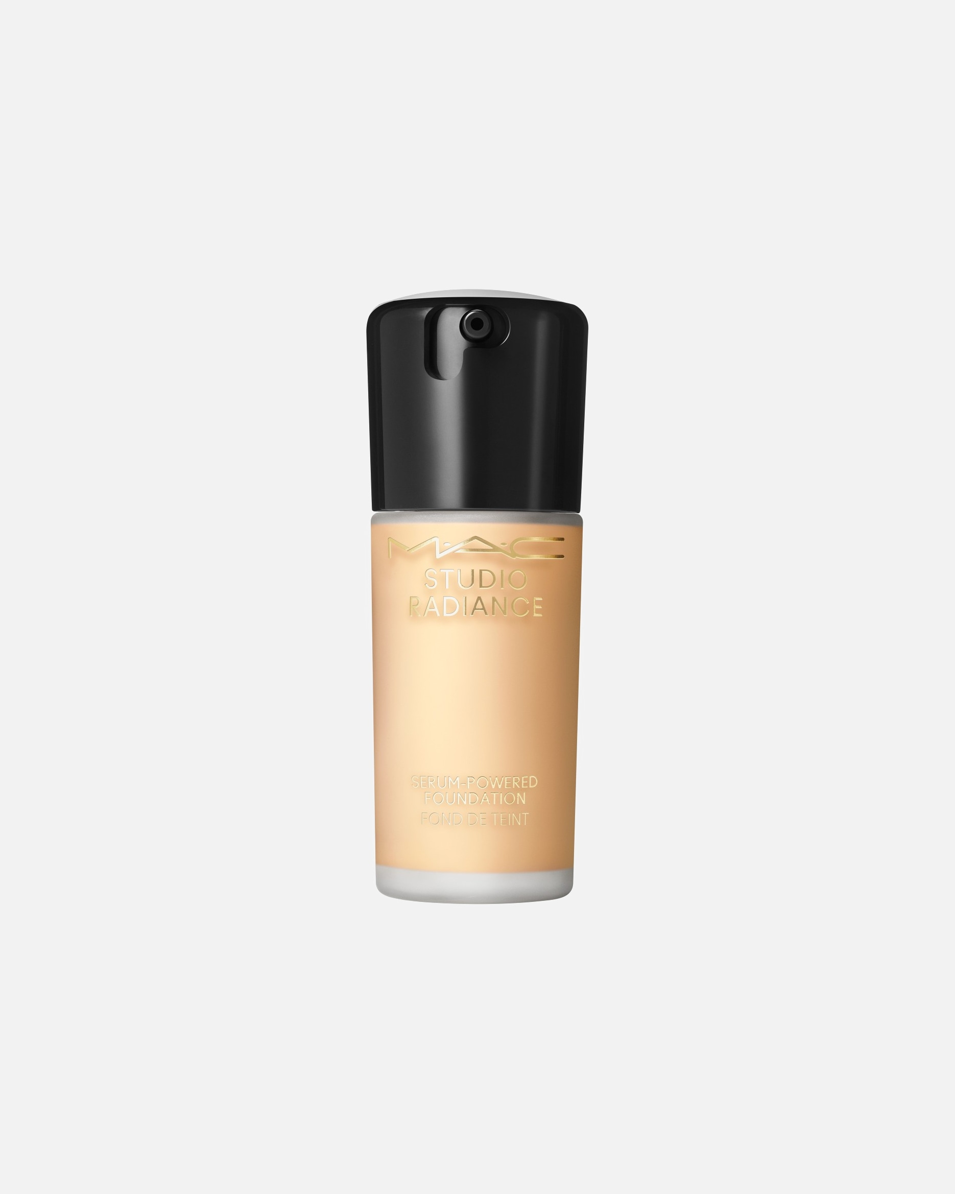 Alapozó - MAC Studio Radiance Serum-Powered Foundation NC20