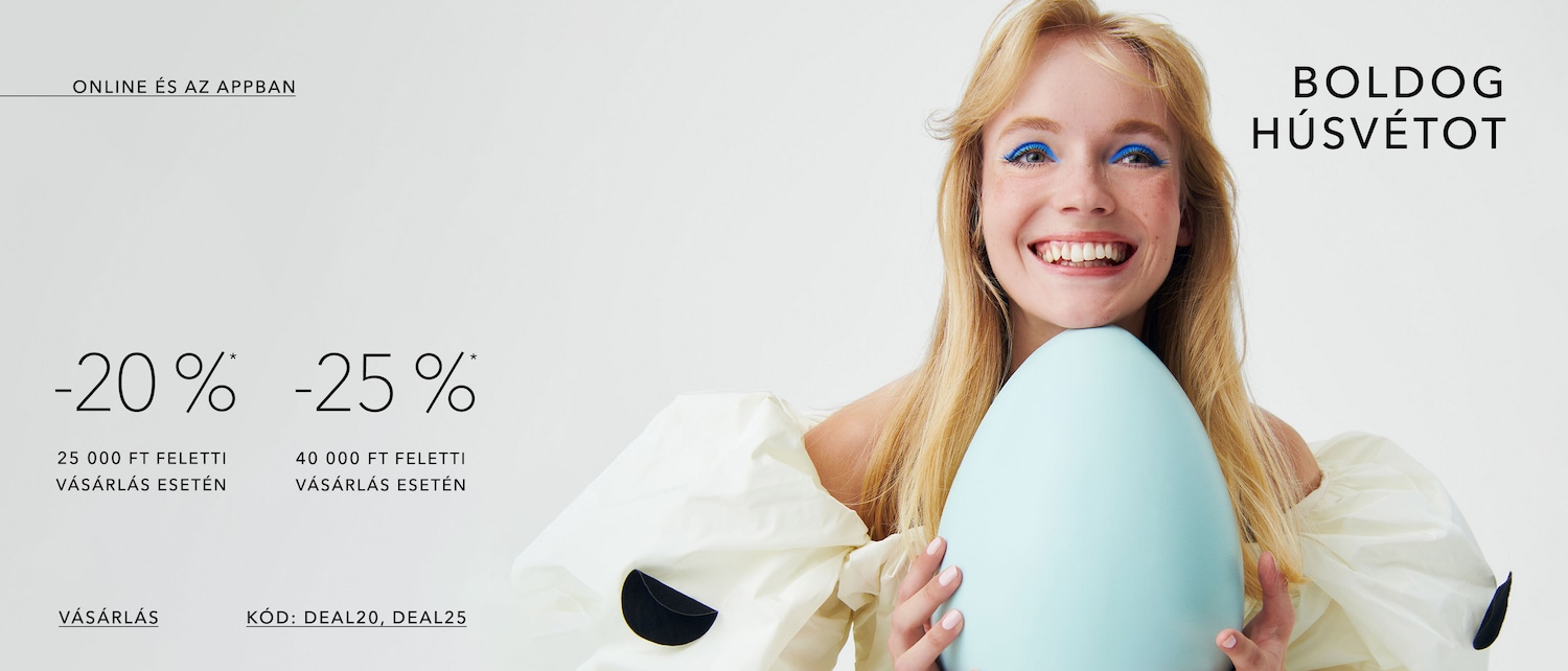 A szőke hajú nő kék szemceruzát visel, és egy világoskék tojást tart, mellette pedig a Boldog Húsvétot felirat látható, online és az appban -20% -25% kedvezmény.