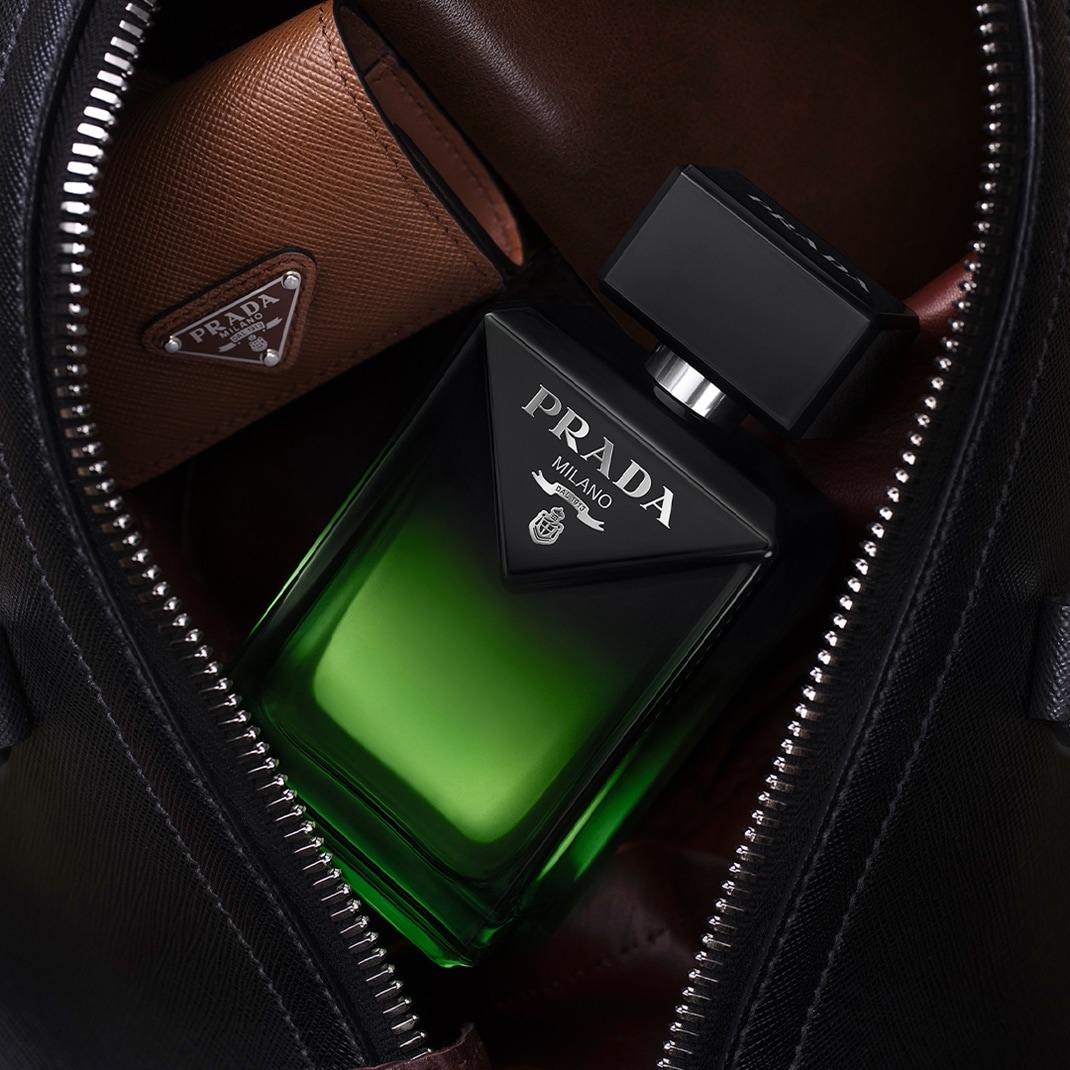 Prada_26_Paradigme_LP_100ML_Still_Life_Pradaness_2_1x1_3614274485004.jpg