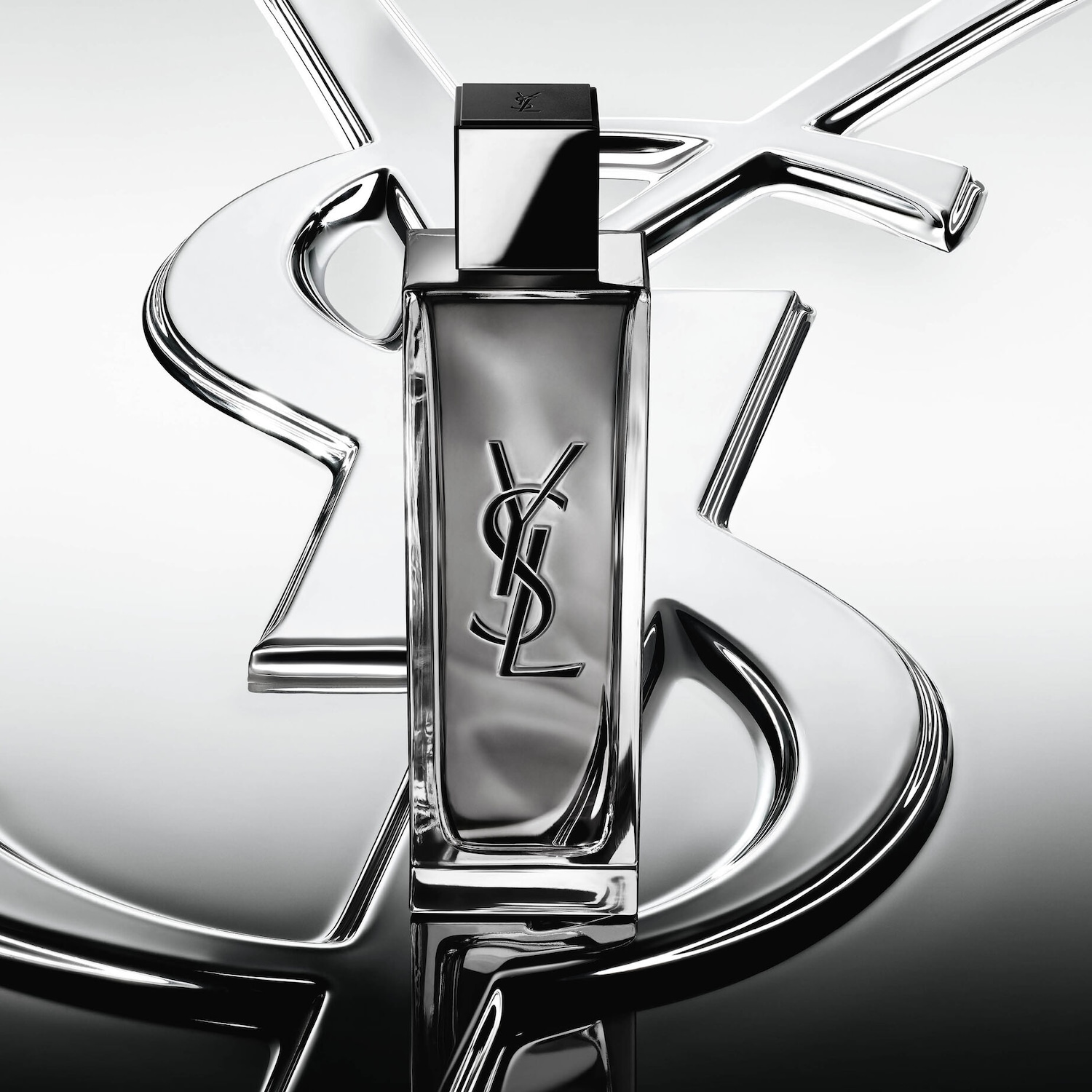 ysl_dmi_fram_myslf_edt-intense-26_digital-still-life_main_pack-solo_square_3000x3000px_rgb_optimized.jpg